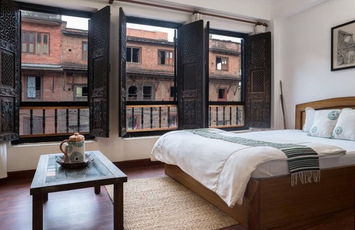 Bhaktapur Bed & Breakfast | Peacock Guesthouse 2: Family-Friendly Retreat with Dining