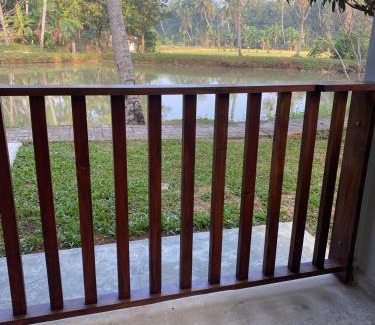 Pinnawala Bed & Breakfast | Pet-Friendly Escape at Peacock Village Pinnawala - 10/10
