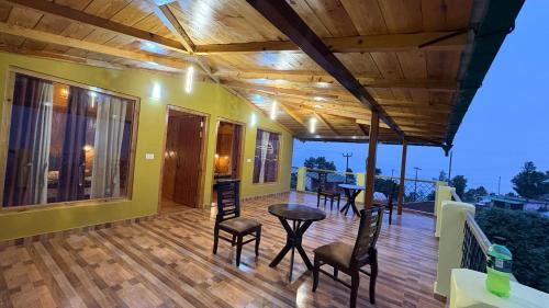 Khattalwada House | Peak View HomeStay