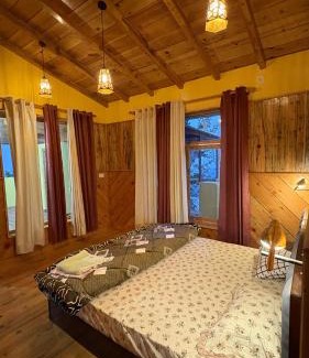Khattalwada House | Peak View HomeStay