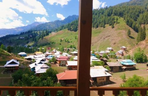 Azad Kashmir House | Peaks Paradise Resort Taobat
