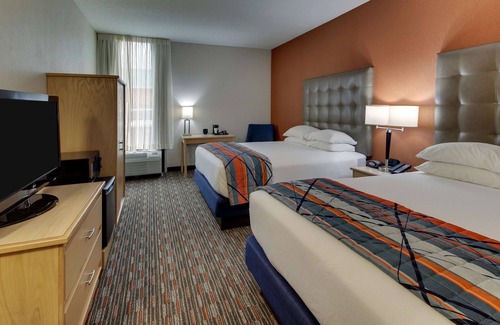 Cape Girardeau Hotel | Guest Rated 9/10 at Pear Tree Inn Cape Girardeau West
