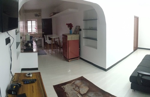 Kotagiri Hotel | Experience Comfort at Pear Tree Inn with Family-Friendly Amenities