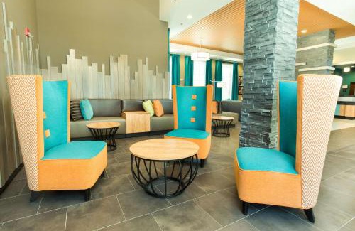 North San Antonio - SAT Hotel | Pet-Friendly Pear Tree Inn Near San Antonio Airport