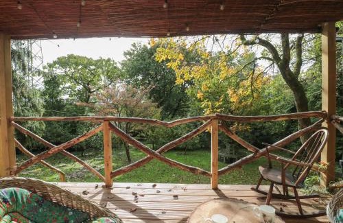 Langport House | Pet-Friendly Pear Tree Lodge: 4-Star Guest Rated Excellence