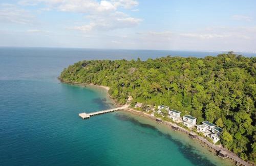 Koh Rong Sanloem Hotel | Relax at Pearl Beach Resort & Spa with Private Beach Access