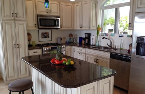 Estate Rendezvous and Ditlef House | Experience Pearl Guest House - Your Ocean View Retreat