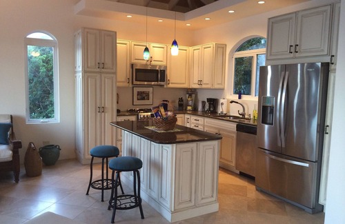 Estate Rendezvous and Ditlef House | Experience Pearl Guest House - Your Ocean View Retreat