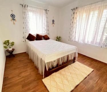 Munroe Island House | Pet-Friendly Pearl in Munroe Island - Rated 10/10 by Guests