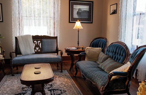 Ilwaco Bed & Breakfast | Discover Pearl Inn Bed and Breakfast: 4-Star Guest Favorite