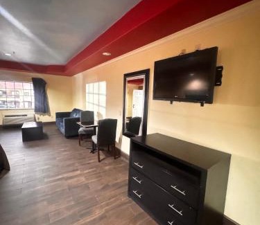 Greater Fondren Southwest Hotel | Pearl Inn
