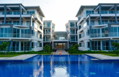 Nilaveli Apartment | Oceanfront Retreat with Pool and Private Beach Access