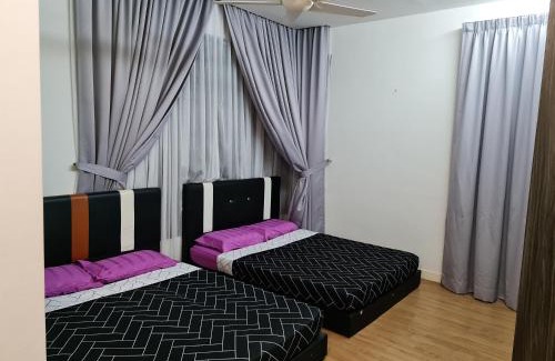 Batu Ferringhi Villa | Top-Rated Pearl Residences with Hot Tub & Family Amenities