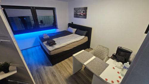 Waldstadt Feldlage Apartment | Discover Pearl Suite: Pet & Child-Friendly Retreat Awaits