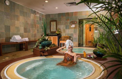 Central Seberang Perai Hotel | Discover Pearl View Hotel Prai: 4-Star Comfort Awaiting You