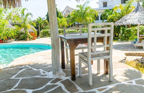 Malindi Marine National Park Villa | Pet-Friendly Pearls and Corals Resort with Pool & Breakfast