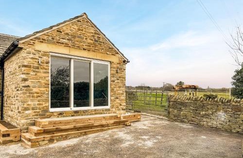 Sheffield House | Pet and Child Friendly Retreat at Peartree Cottage