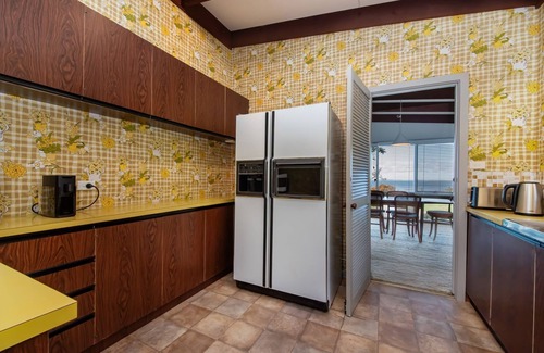 Flinders House | Experience Oceanfront Bliss at Pebble Views by Property Mums