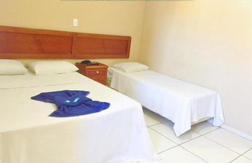 Bom Pastor Hotel | Cozy Pecafe Hotel: Family-Friendly Stay with Restaurant