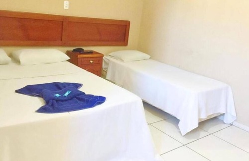 Bom Pastor Hotel | Budget-Friendly Pecafe Hotel with Family Amenities & Dining