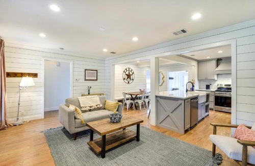 Frisco Original Donation House | Pecan Blue Frisco Retreat with Private Yard & Hot Tub
