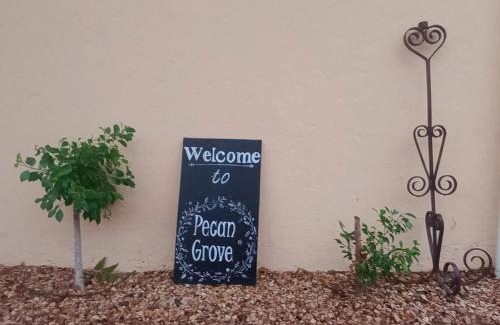 Somerset East Apartment | Family-Friendly Retreat at Pecan Grove Awaits You