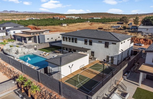 Hurricane House | Pecan Valley Oasis - Lux Pool, Sauna and Theater