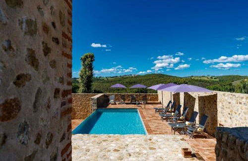 Cinigiano House | Experience Pecora Vecchia: 4-Star Hotel with Ocean Views