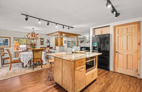 Canoncito Cabin | Pet-Friendly Pecos River Retreat with Relaxing Hot Tub