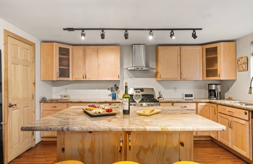 Canoncito Cabin | Pet-Friendly Pecos River Retreat with Relaxing Hot Tub