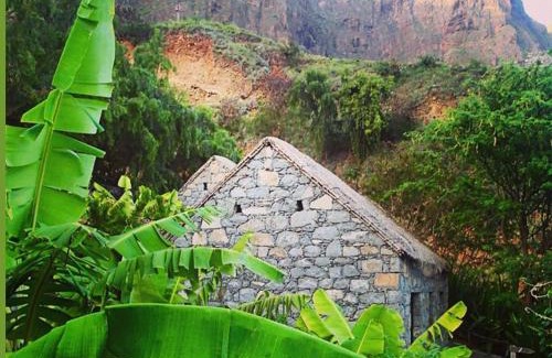 Boca de Coruja Hotel | Experience Pedracin Village: Oceanfront Bliss Awaits