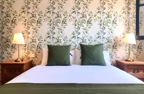 Pedregalejo Apartment | Oceanfront Escape: Pedregalejo with Private Terrace