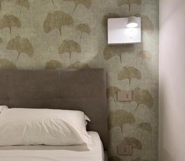 Bergamo Apartment | Pedroom