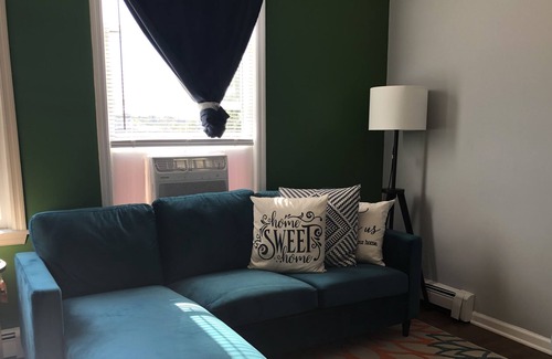 Peekskill House | Explore Peekskill: Walkable to NYC, Pool & Spa Included