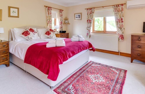 Elham House | Peels End in Canterbury