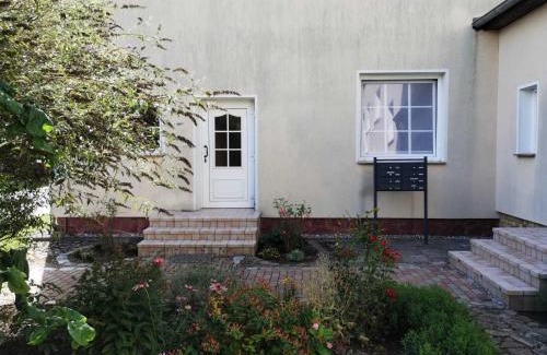 Volschow Apartment | Pet-Friendly Retreat at Peene Alte Schule Völschow