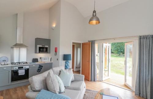 Easterside House | Discover Comfort at Peep o' Day - A 4-Star Retreat