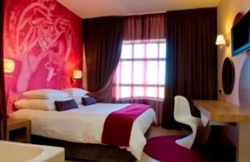 Klerksdorp Hotel | Comfortable Stay at Peermont Metcourt, Klerksdorp