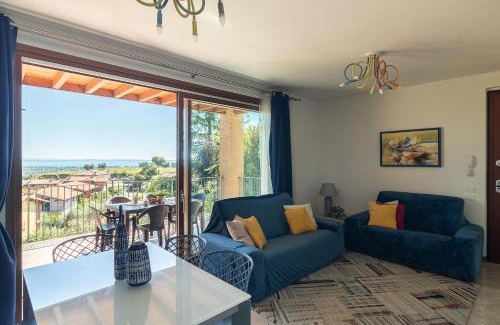 Polpenazze del Garda Apartment | Discover Pegaso: Family-Friendly Hotel with Pool Access