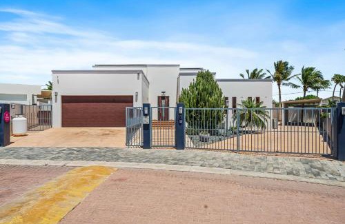 Santa Cruz House | Pekinini 15
