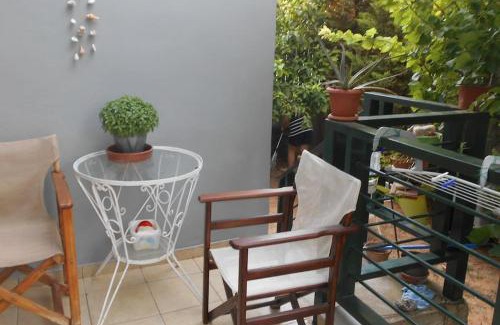 Paiania Apartment | Pela's studio 10 minutes from the Athens airport