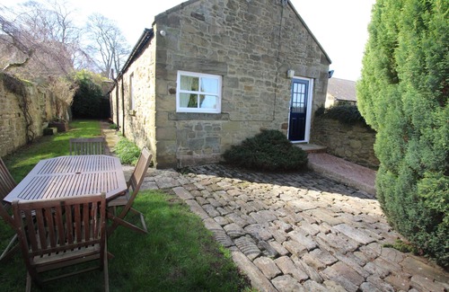 Cramlington Cottage | Pet-Friendly Pele Cottage at Burradon Farm with Breakfast