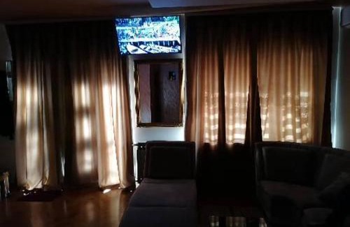 Stara Pazova Apartment | Pelegrino: Guest Rated 9.6 & Child Friendly Comfort