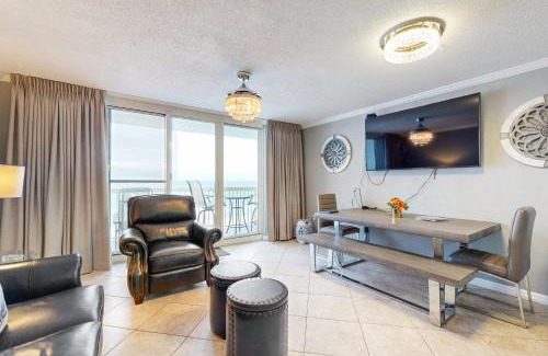 Destin Apartment | Oceanfront Pelican Beach Resort with Family-Friendly Amenities