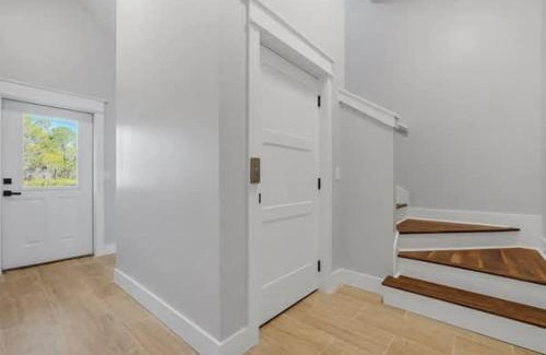 Plantation House | Pelican Point- New construction- Sleeps 11- Pool