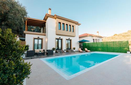 South Pelion Villa | Experience Oceanfront Bliss at PELIONBLUE VILLAs