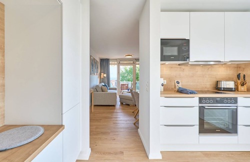 Sierksdorf Apartment | Pelka-Loft - Pelka-Loft Sierksdorf with sea view and sunny balcony