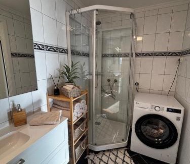 Haugesund Apartment | Pen og moderne sentrumsleilighet