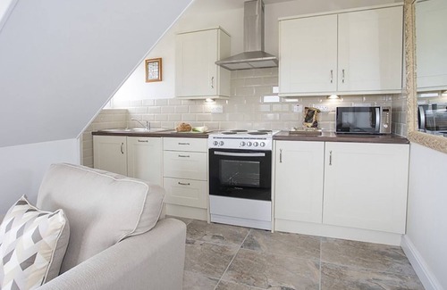 Pentraeth Cottage | PEN Y PRYS: Family-Friendly Cottage with Ocean Views