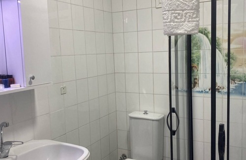 Pendik Apartment | Comfortable Stay at Pendik Çarşı Near SabihaGökçen